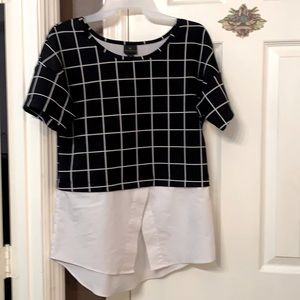 Black & White ladies blouse